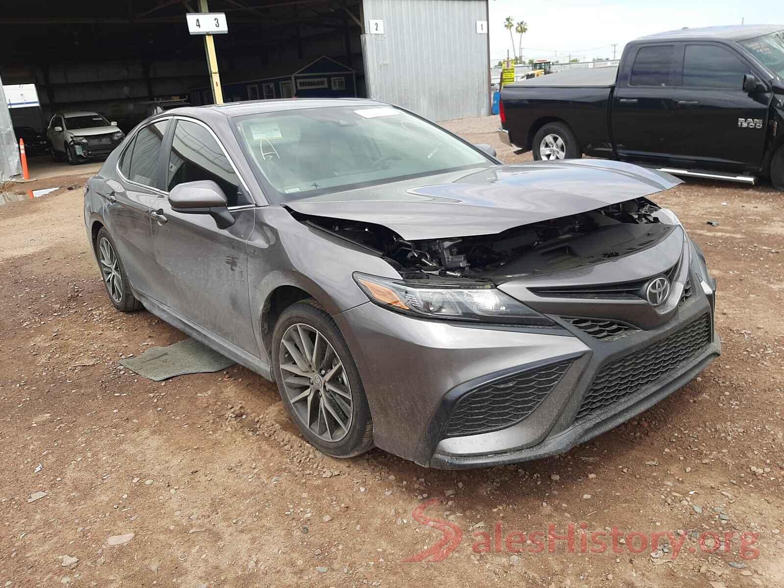 4T1G11AK1MU578717 2021 TOYOTA CAMRY