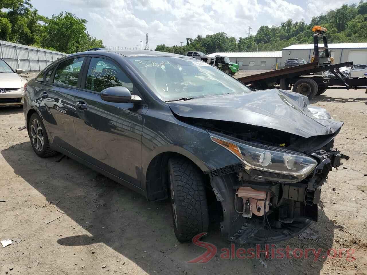 3KPF24AD0KE103264 2019 KIA FORTE