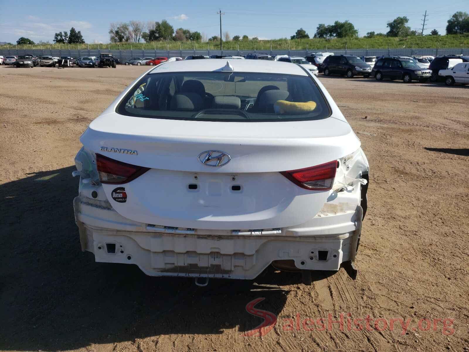 5NPDH4AE8GH787174 2016 HYUNDAI ELANTRA