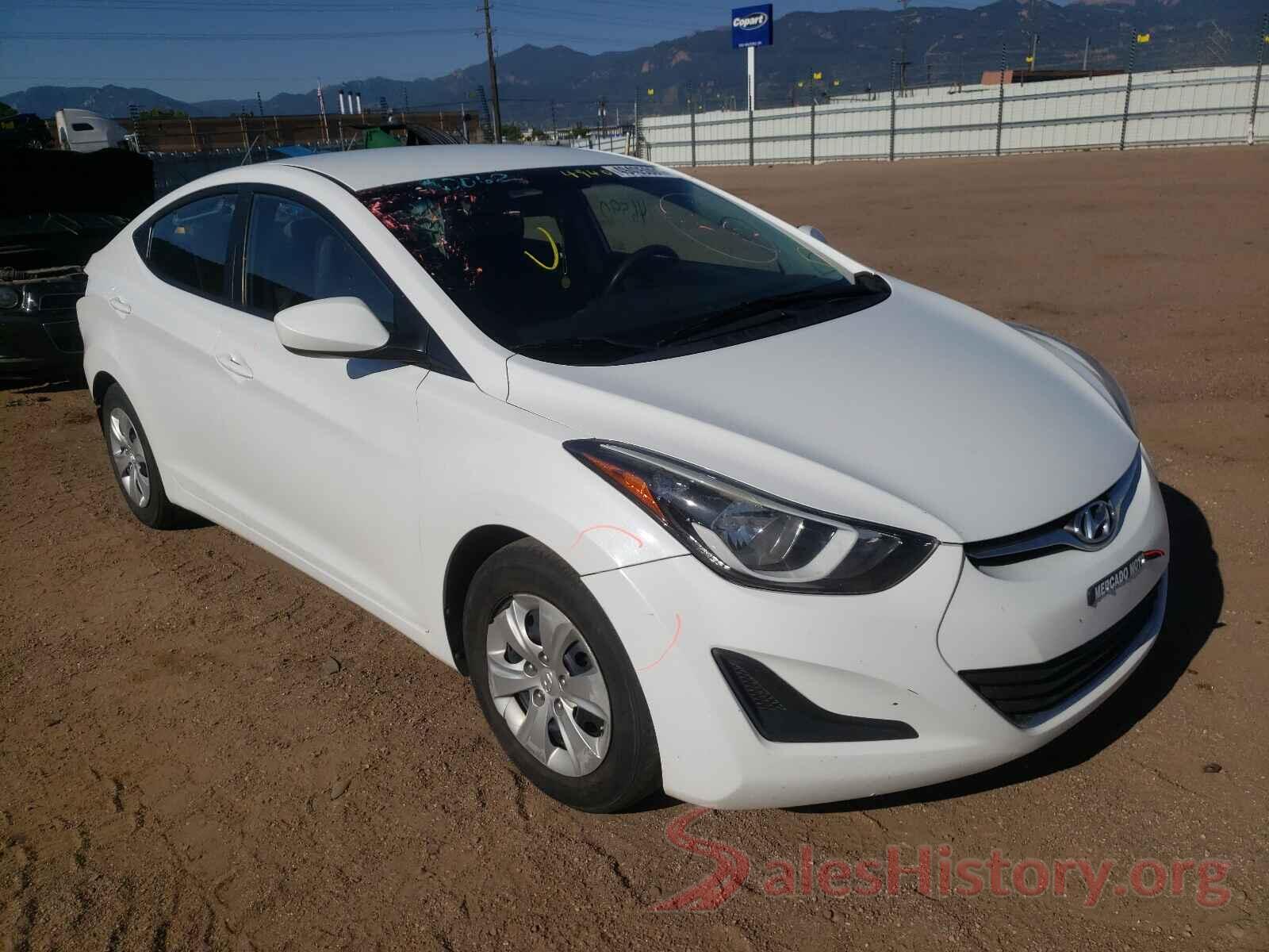 5NPDH4AE8GH787174 2016 HYUNDAI ELANTRA