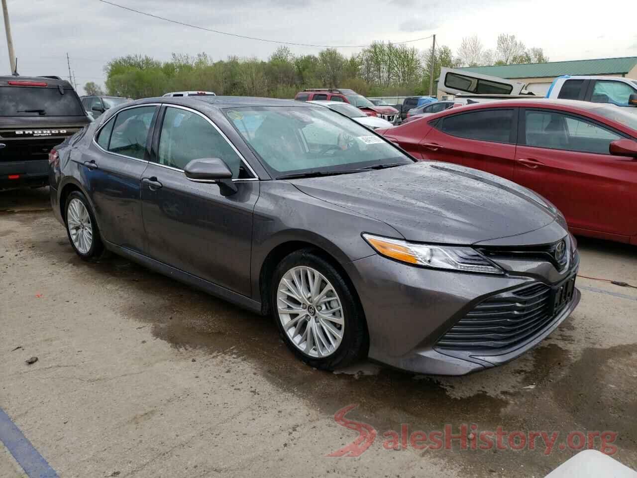 4T1B11HKXKU849304 2019 TOYOTA CAMRY