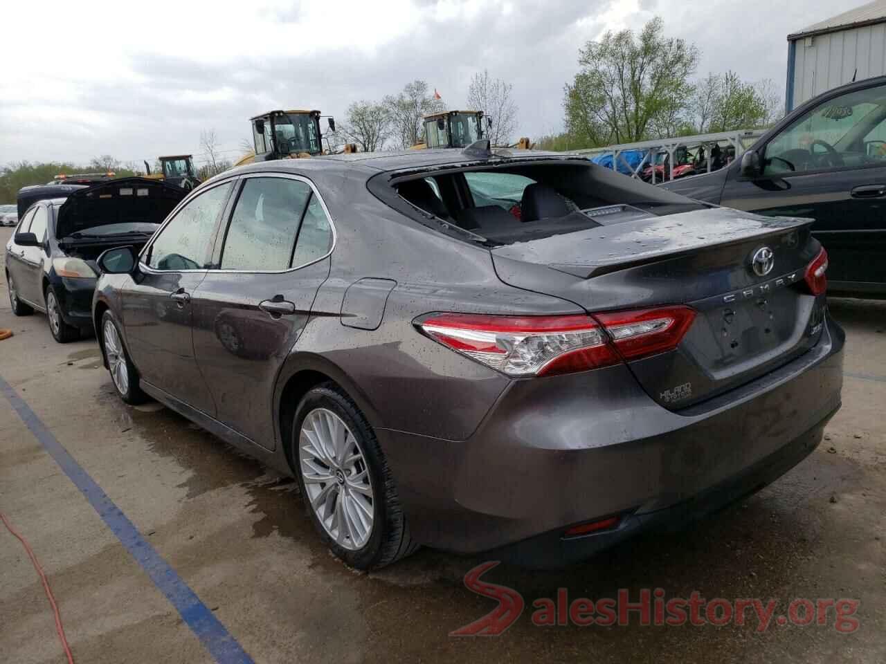 4T1B11HKXKU849304 2019 TOYOTA CAMRY