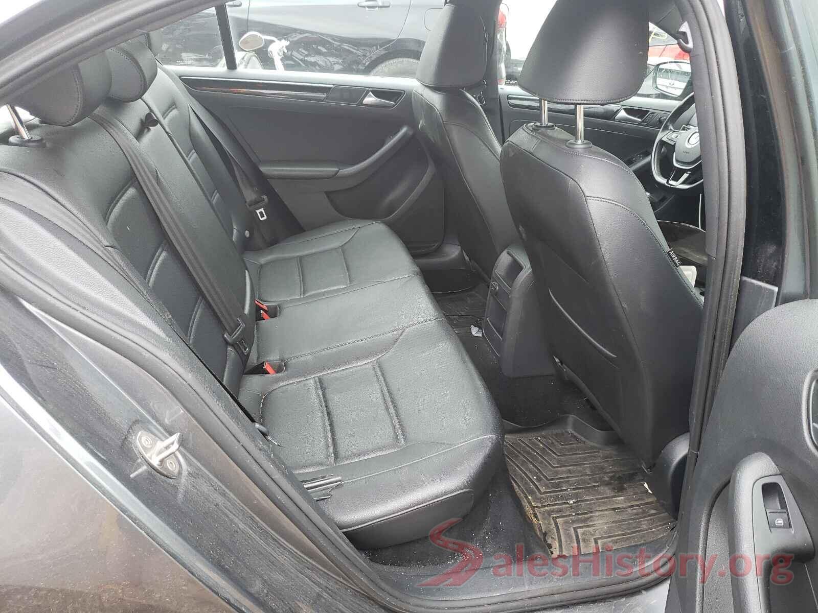 3VWD17AJ8JM249656 2018 VOLKSWAGEN JETTA