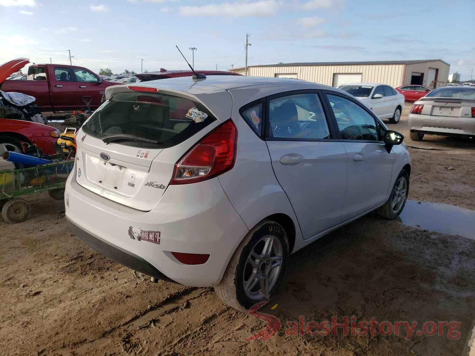 3FADP4EJ2JM102118 2018 FORD FIESTA