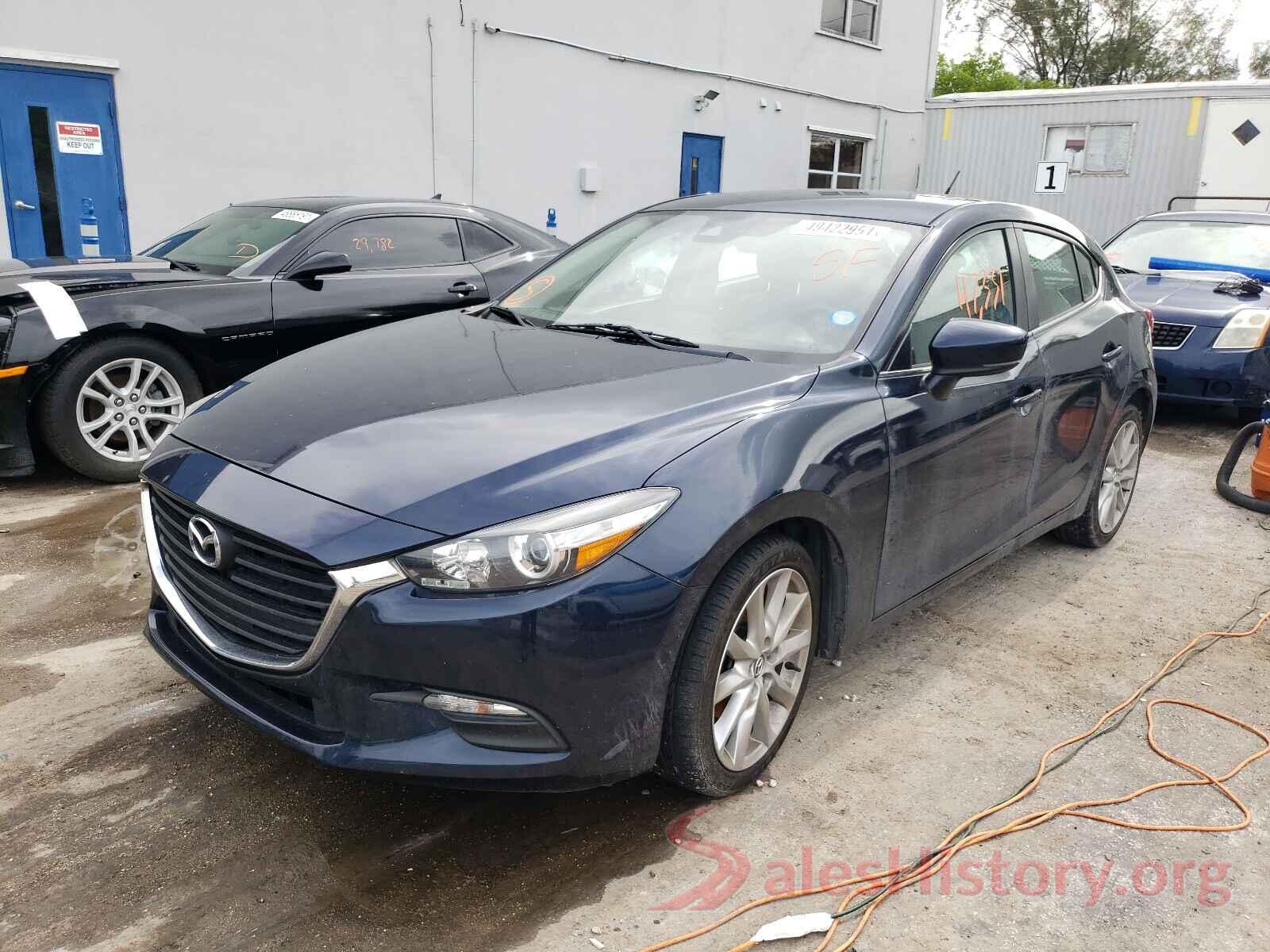 3MZBN1L71HM119948 2017 MAZDA 3