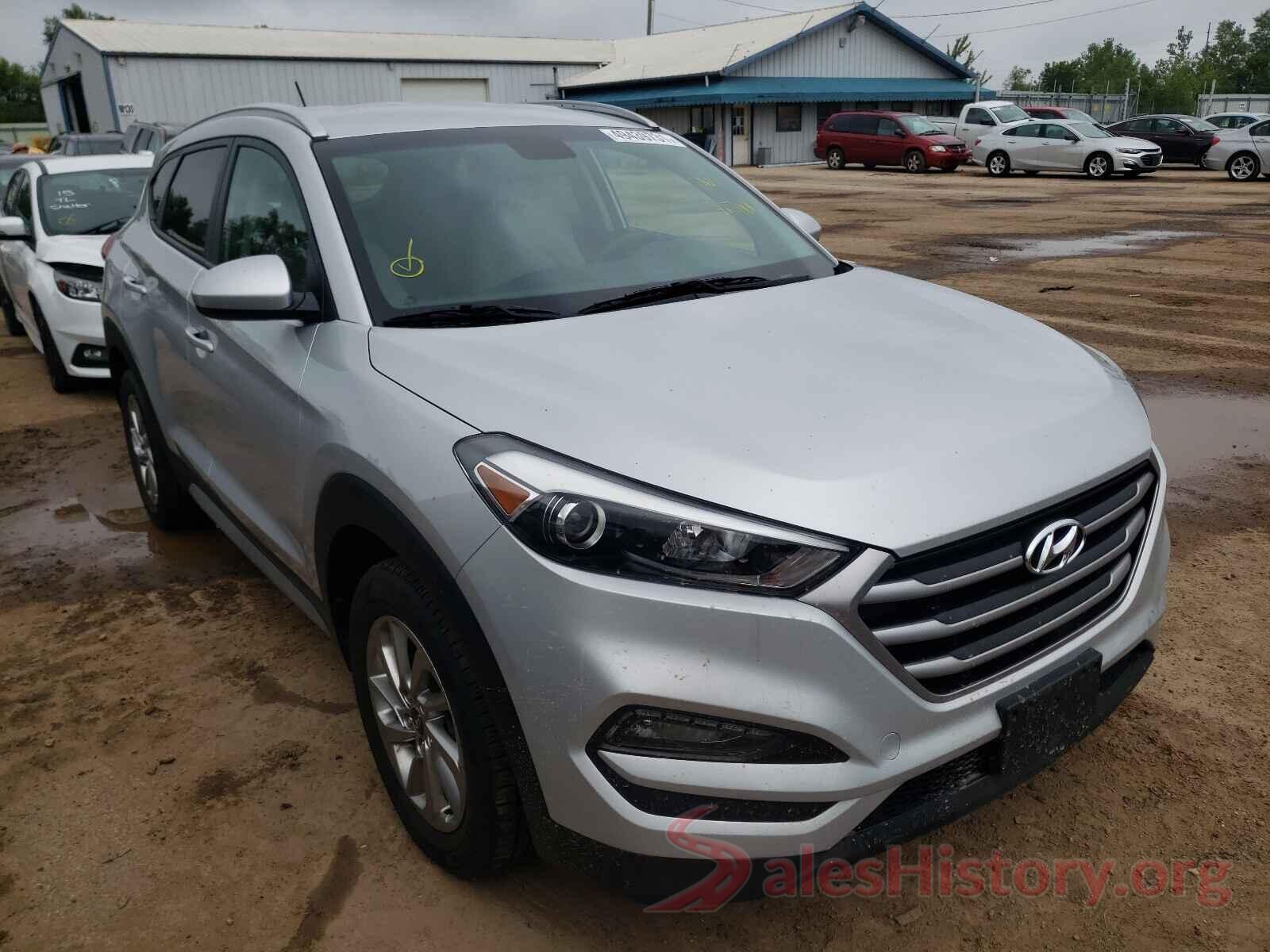 KM8J3CA40HU427001 2017 HYUNDAI TUCSON