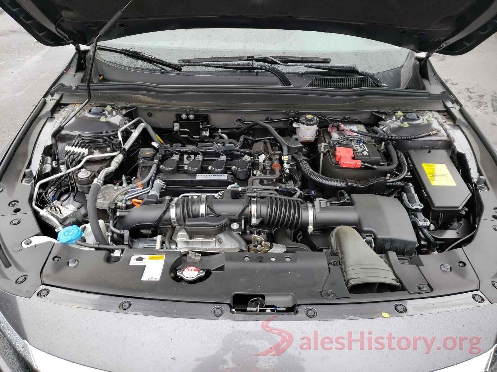 1HGCV1F13JA158902 2018 HONDA ACCORD