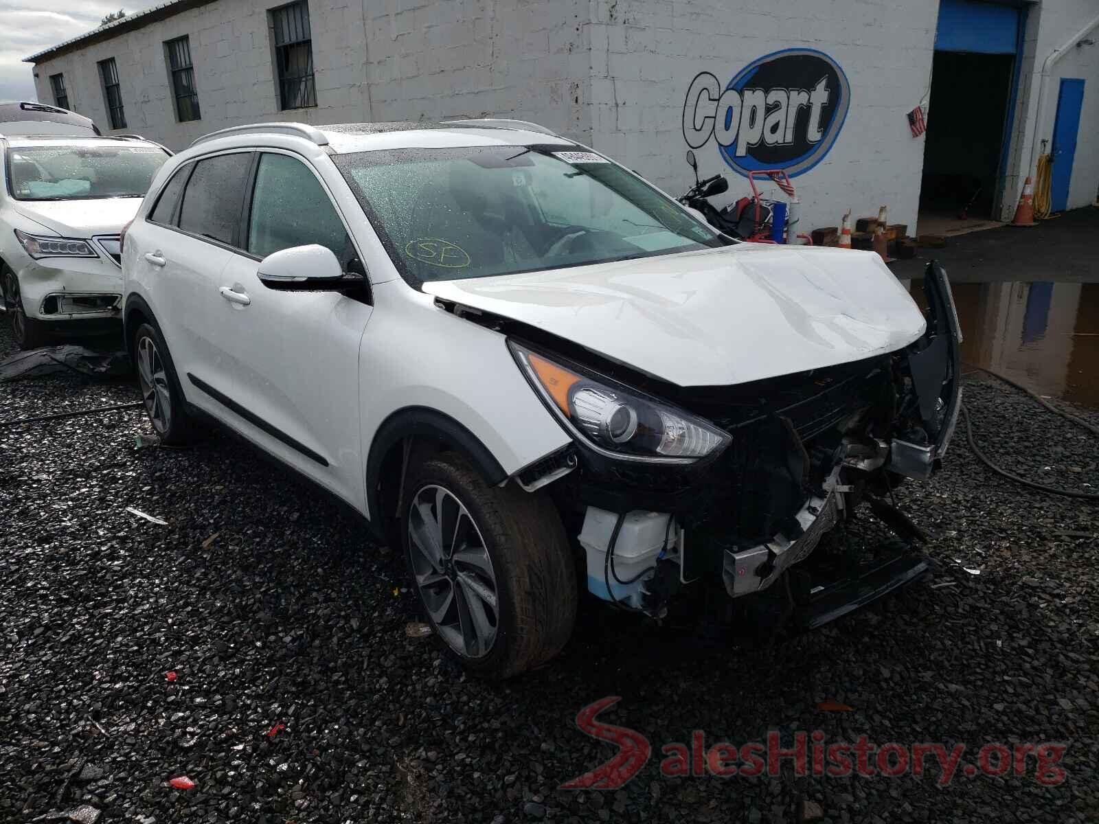 KNDCE3LC3H5066644 2017 KIA NIRO