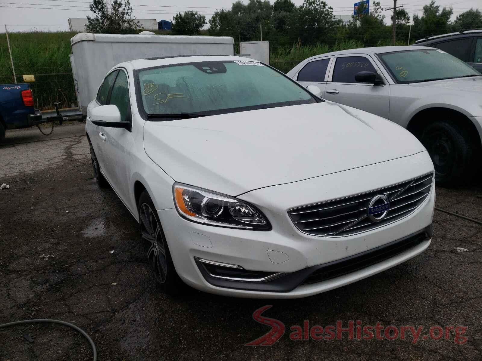 LYV402TM1JB185787 2018 VOLVO S60