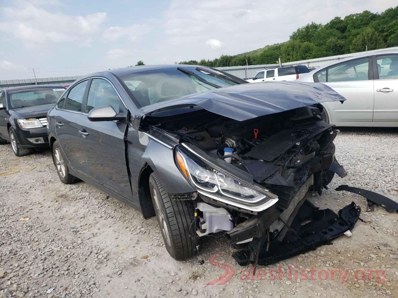 5NPE24AF2KH744585 2019 HYUNDAI SONATA