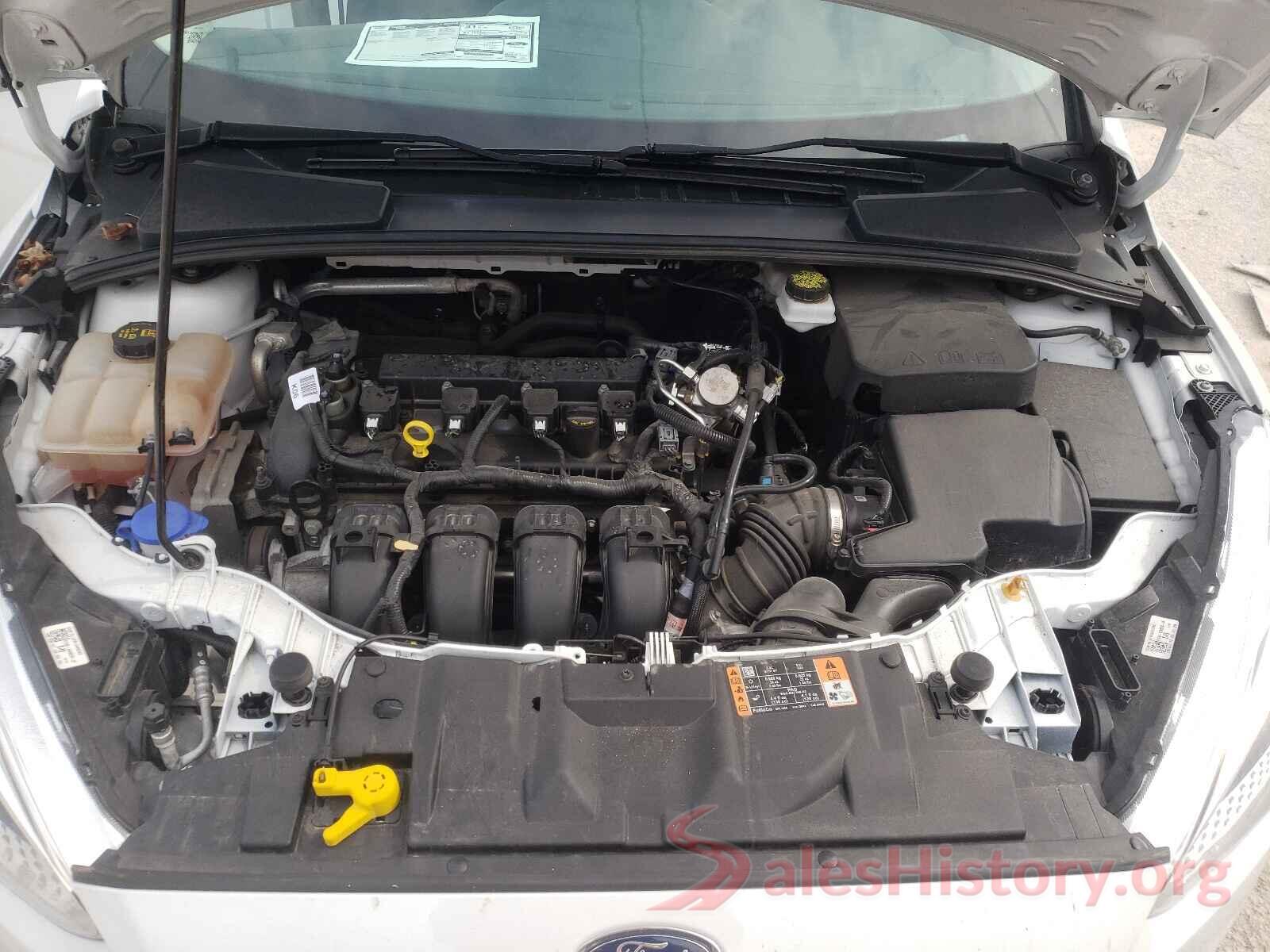 1FADP3K21JL207273 2018 FORD FOCUS