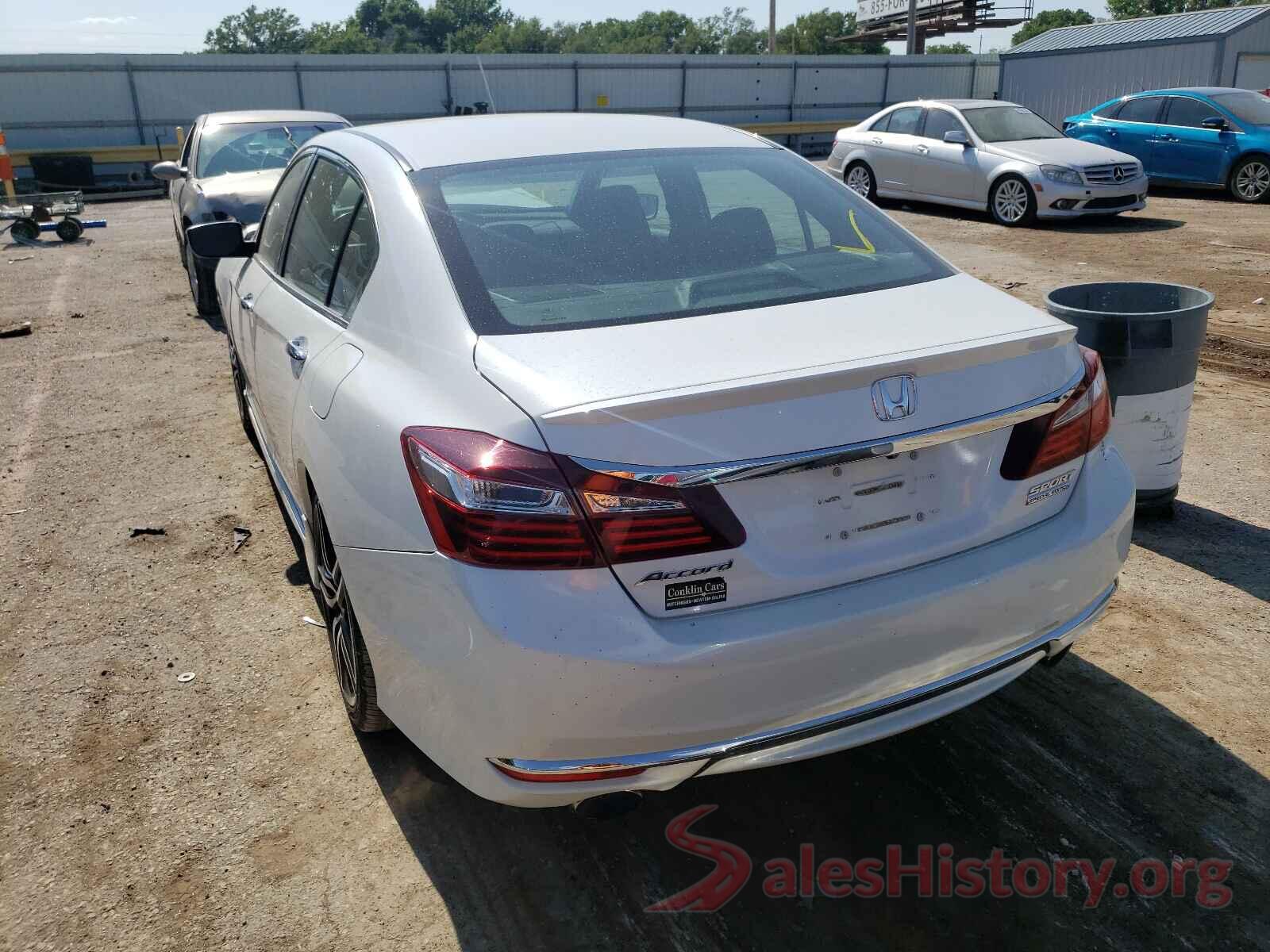 1HGCR2F16HA021621 2017 HONDA ACCORD