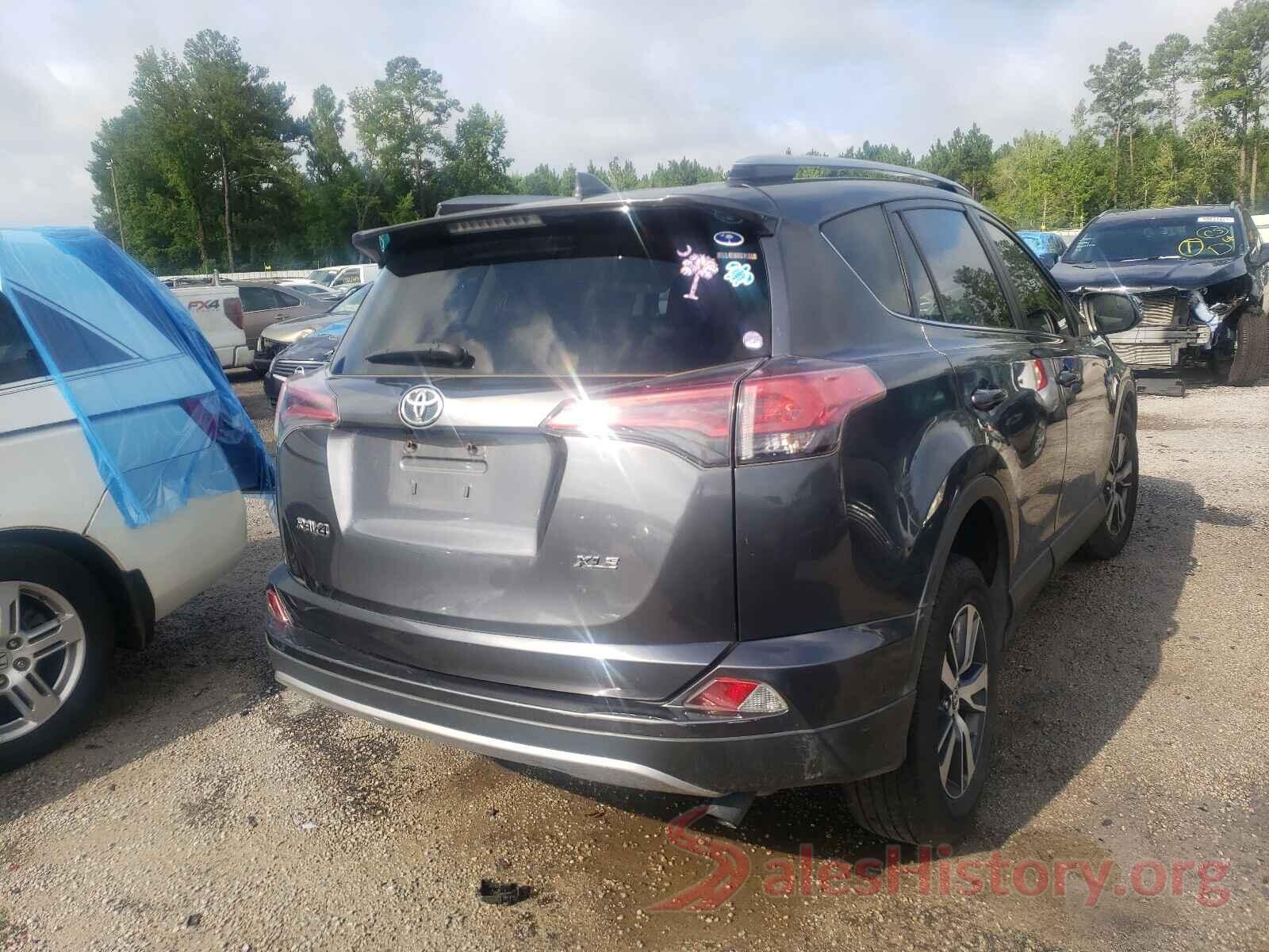 JTMWFREV1HD096470 2017 TOYOTA RAV4