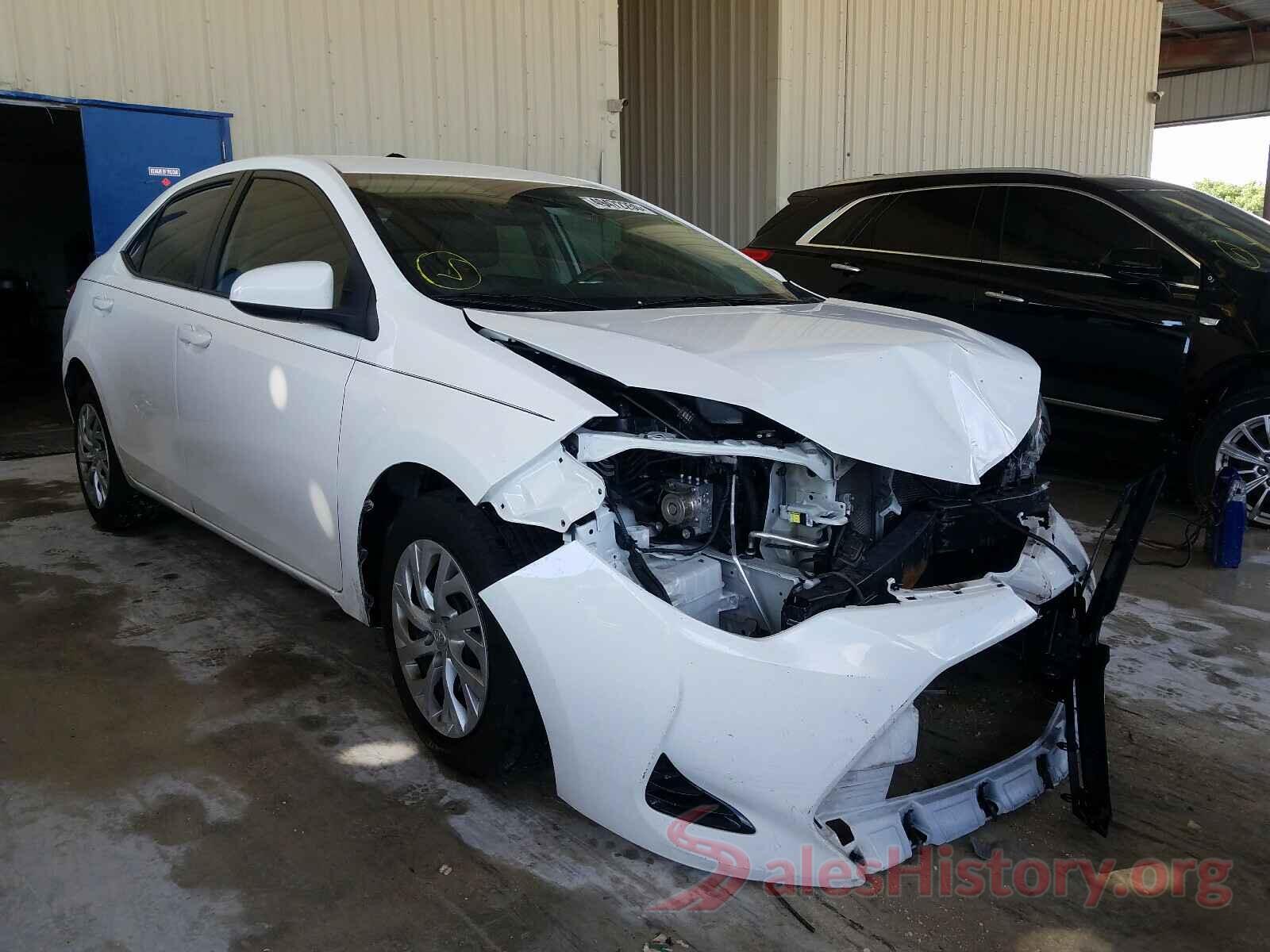 5YFBURHE6JP811942 2018 TOYOTA COROLLA