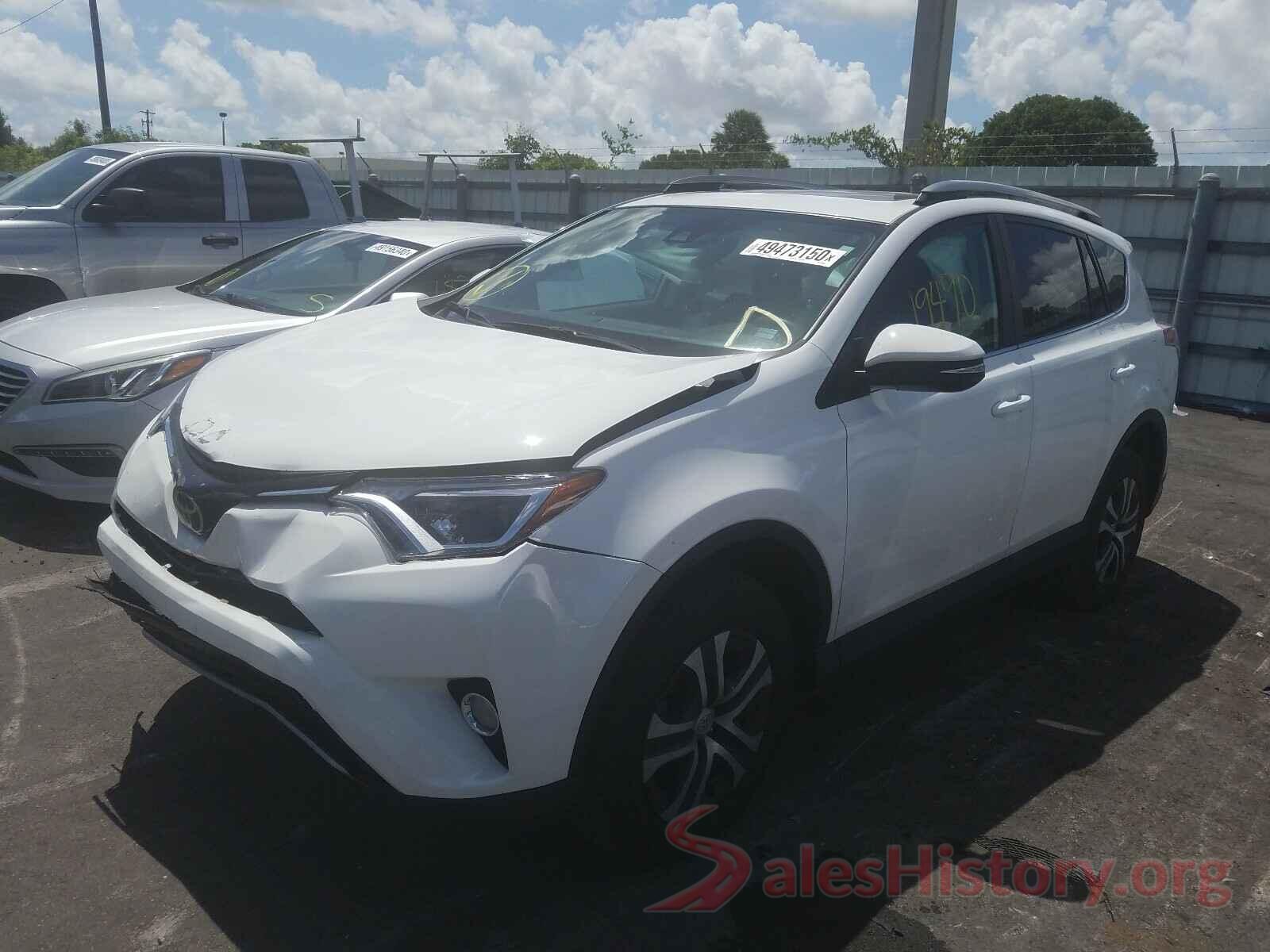 2T3WFREV7JW500414 2018 TOYOTA RAV4