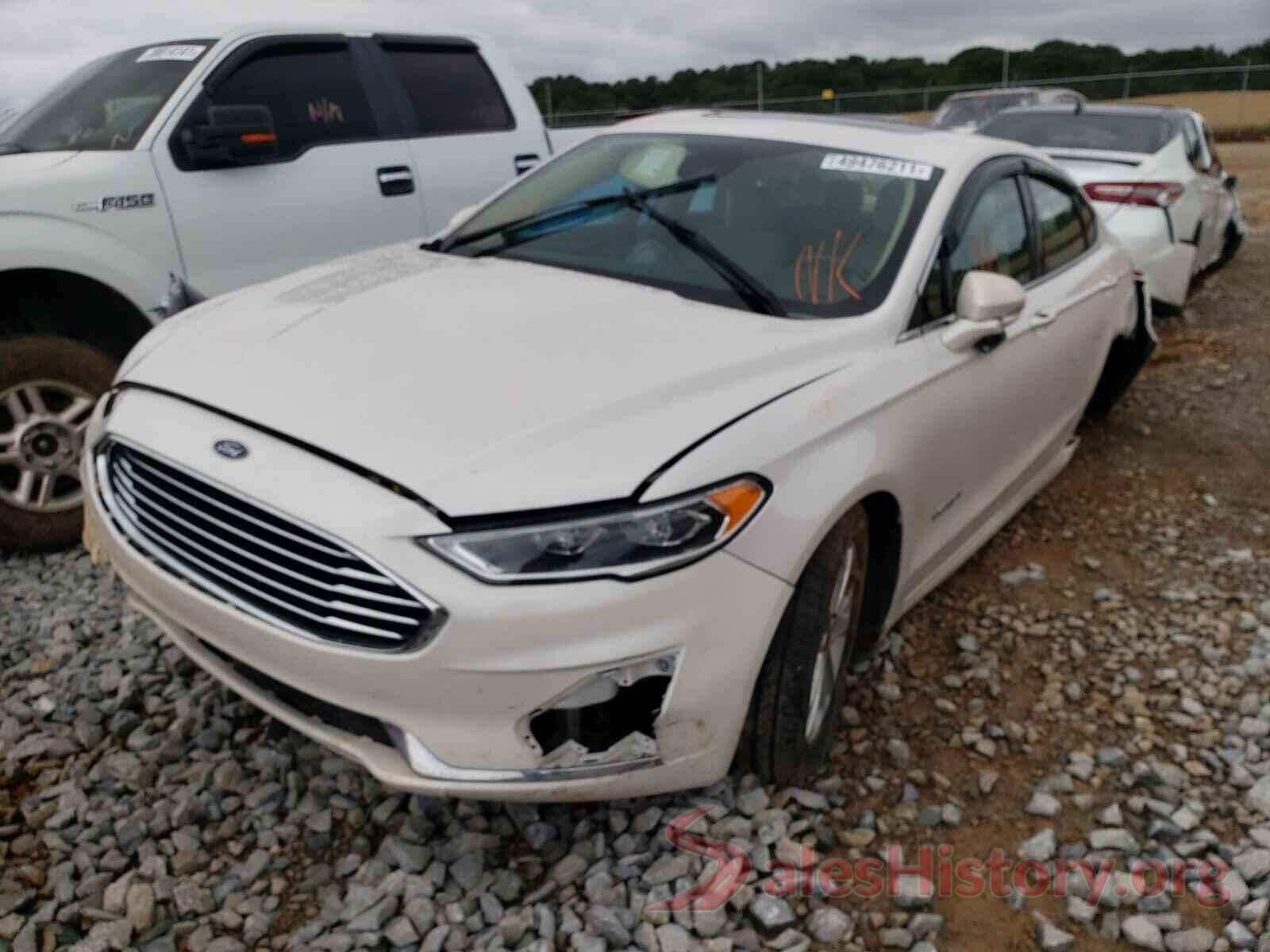 3FA6P0MU9KR137272 2019 FORD FUSION