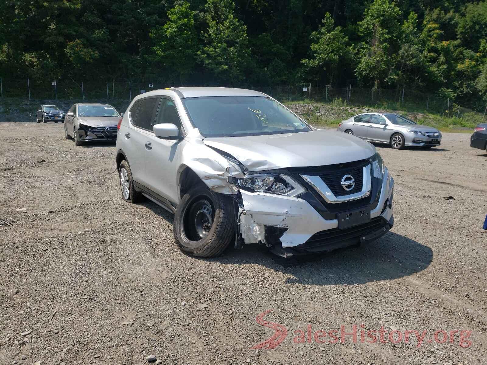 JN8AT2MV3HW256000 2017 NISSAN ROGUE