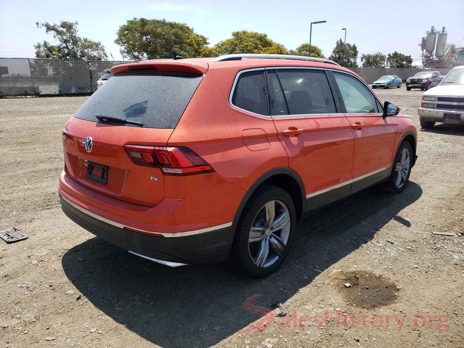 3VV5B7AX0JM105495 2018 VOLKSWAGEN TIGUAN