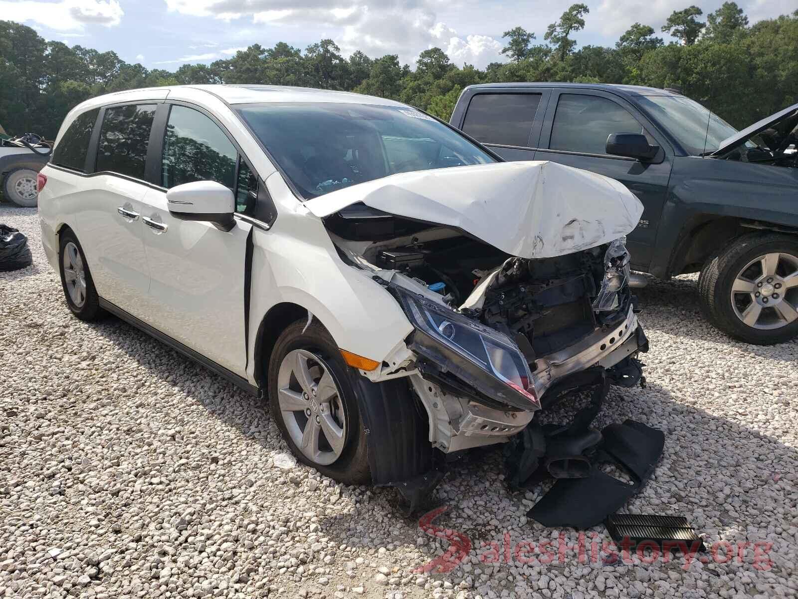 5FNRL6H70JB097609 2018 HONDA ODYSSEY