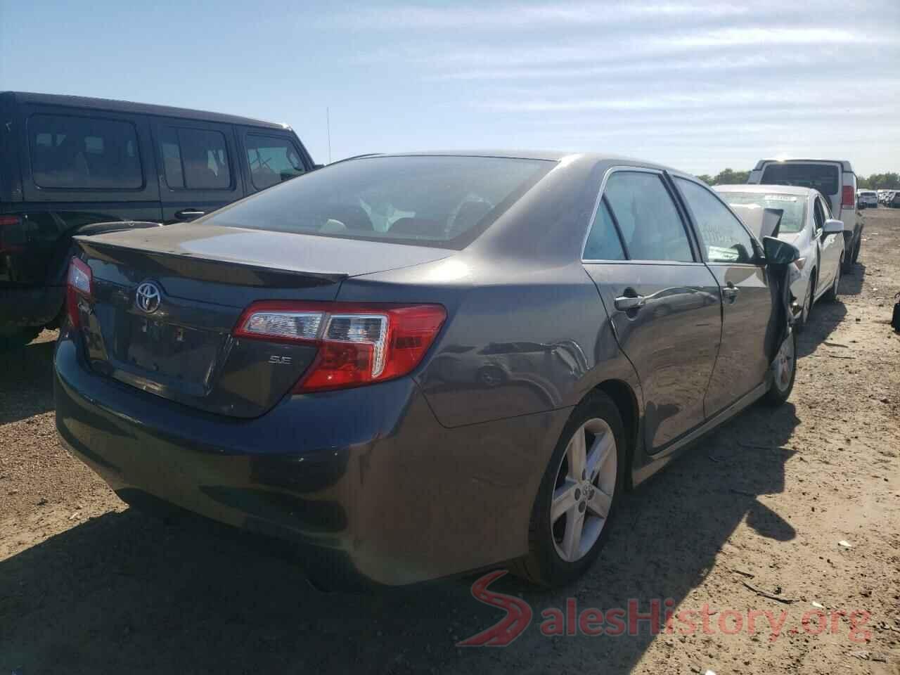 4T1BF1FK3CU174823 2012 TOYOTA CAMRY