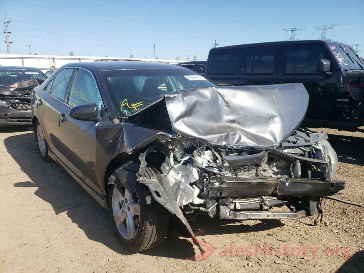 4T1BF1FK3CU174823 2012 TOYOTA CAMRY