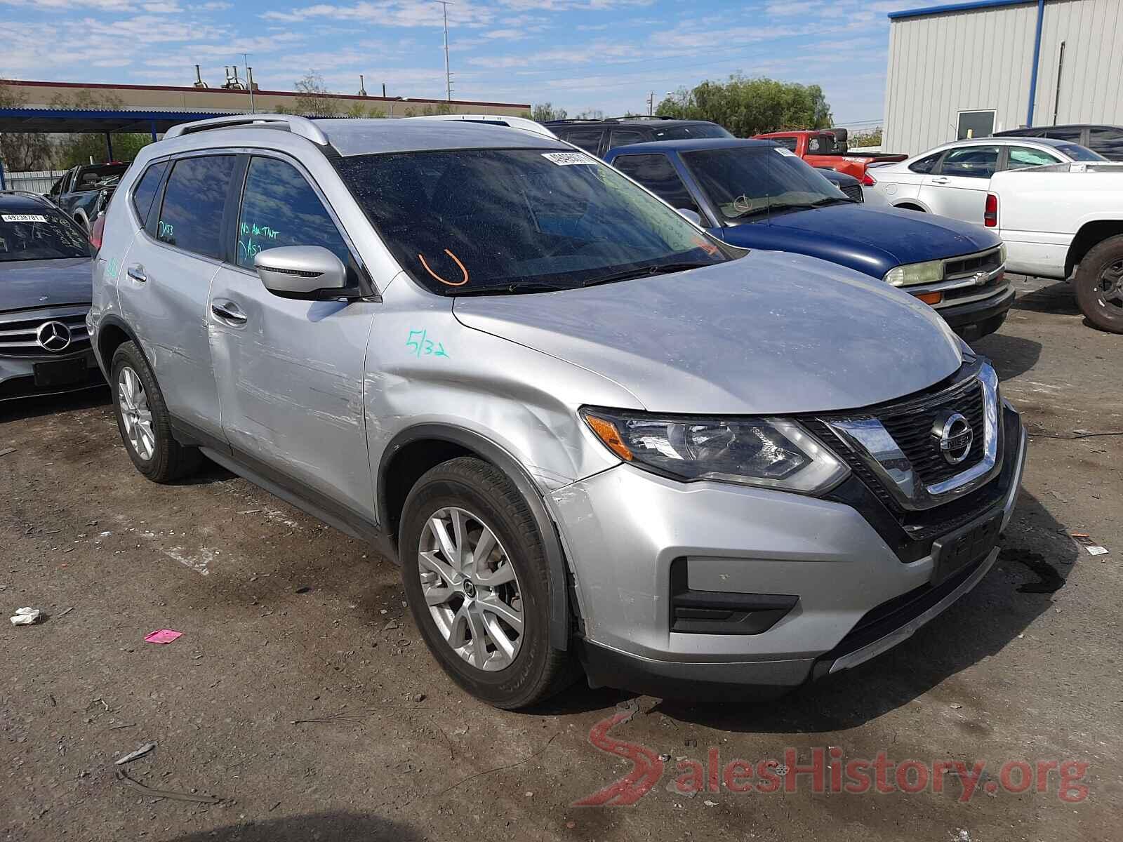 KNMAT2MT2HP509697 2017 NISSAN ROGUE