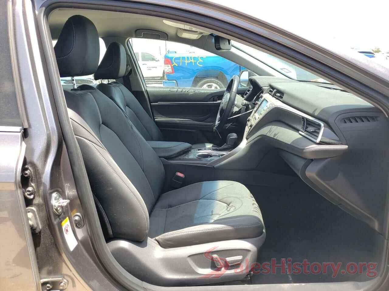 4T1B61HK4JU102247 2018 TOYOTA CAMRY