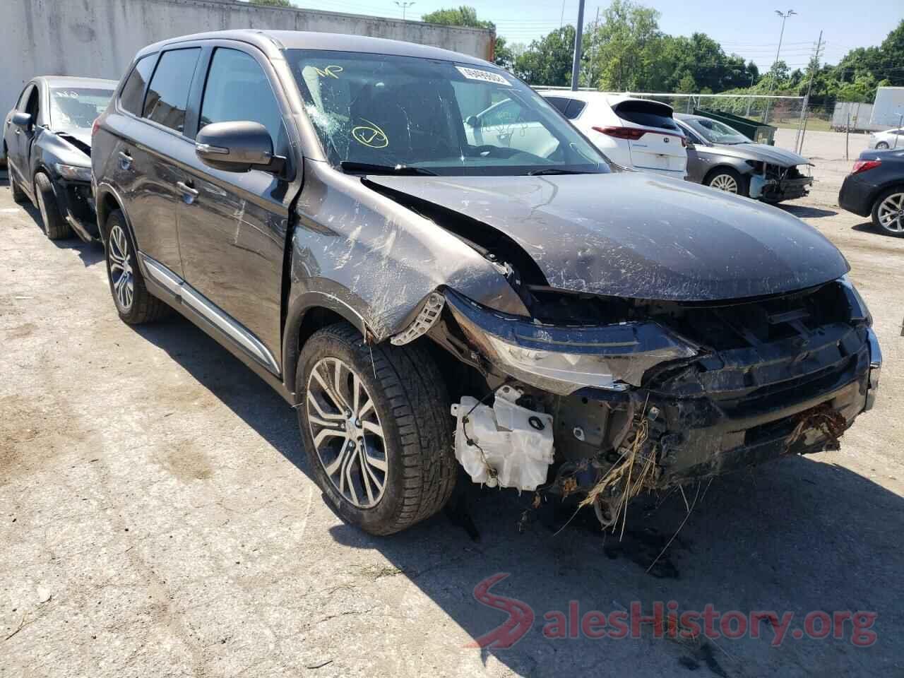 JA4AZ3A33JZ005317 2018 MITSUBISHI OUTLANDER