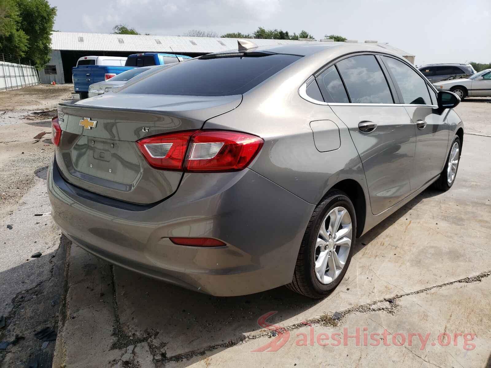 1G1BE5SM8K7123572 2019 CHEVROLET CRUZE