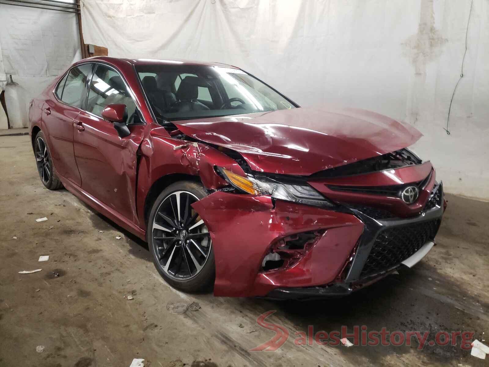 4T1B61HKXJU503804 2018 TOYOTA CAMRY