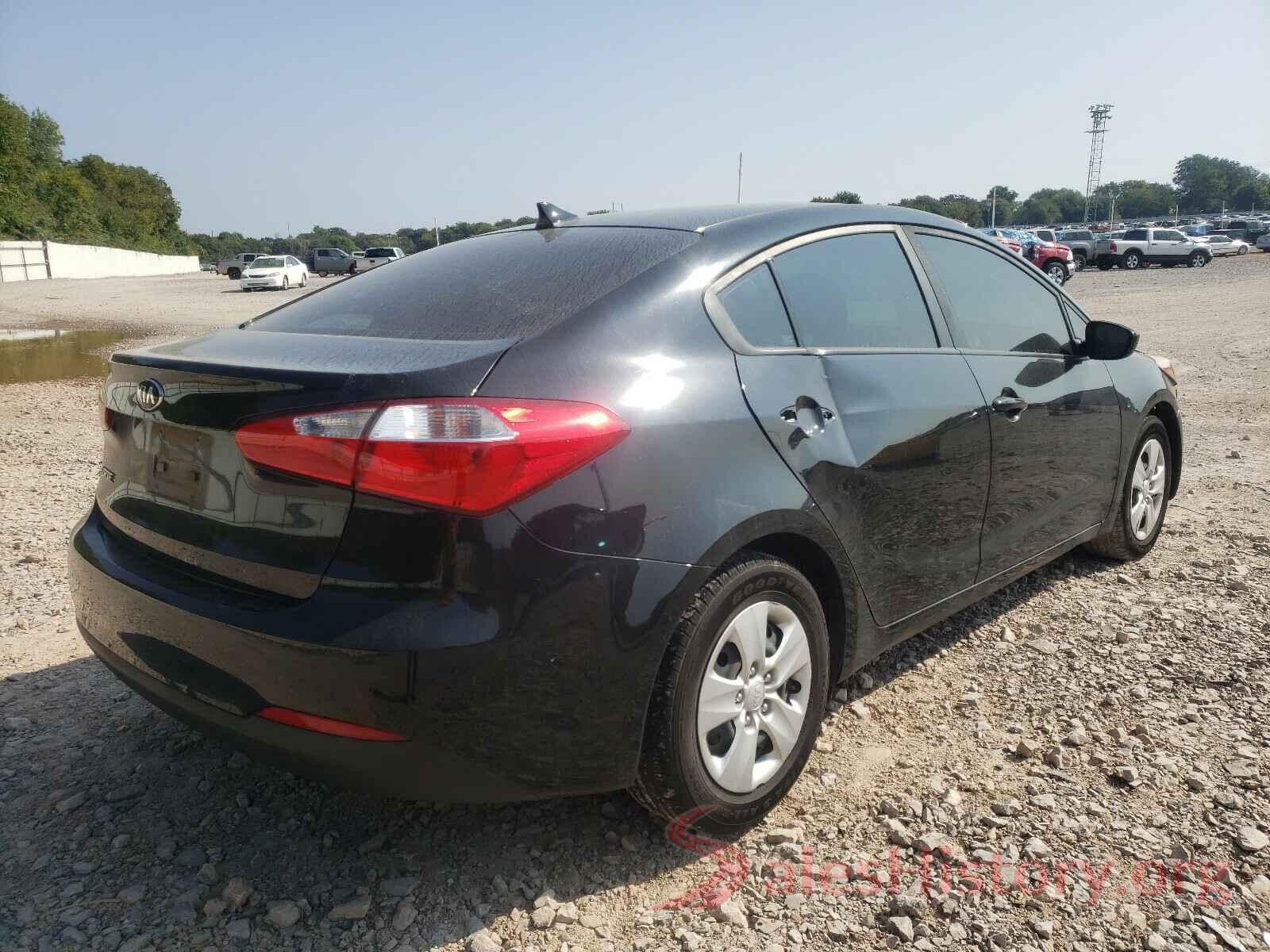 KNAFK4A67G5606629 2016 KIA FORTE