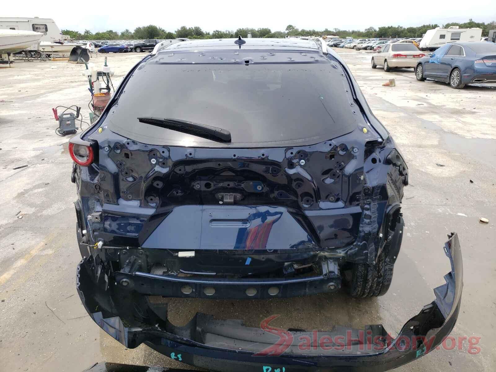 3MVDMAEM4LM124974 2020 MAZDA CX30