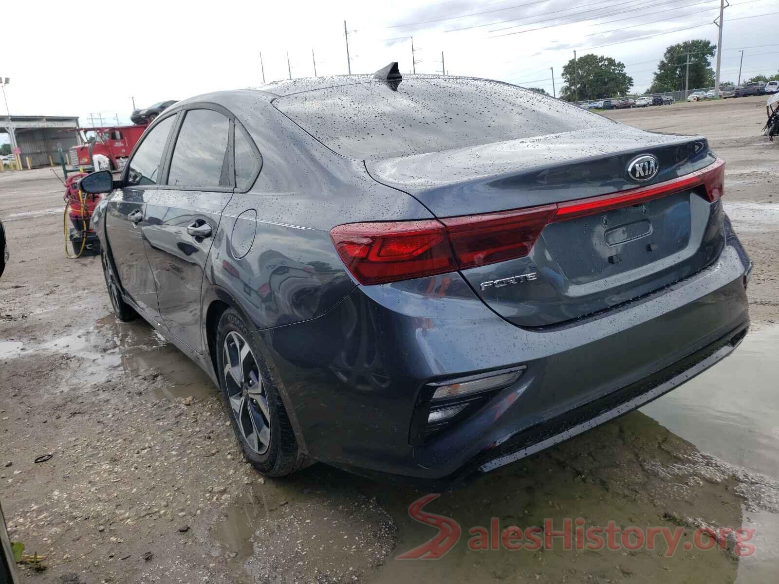 3KPF24AD9ME324686 2021 KIA FORTE