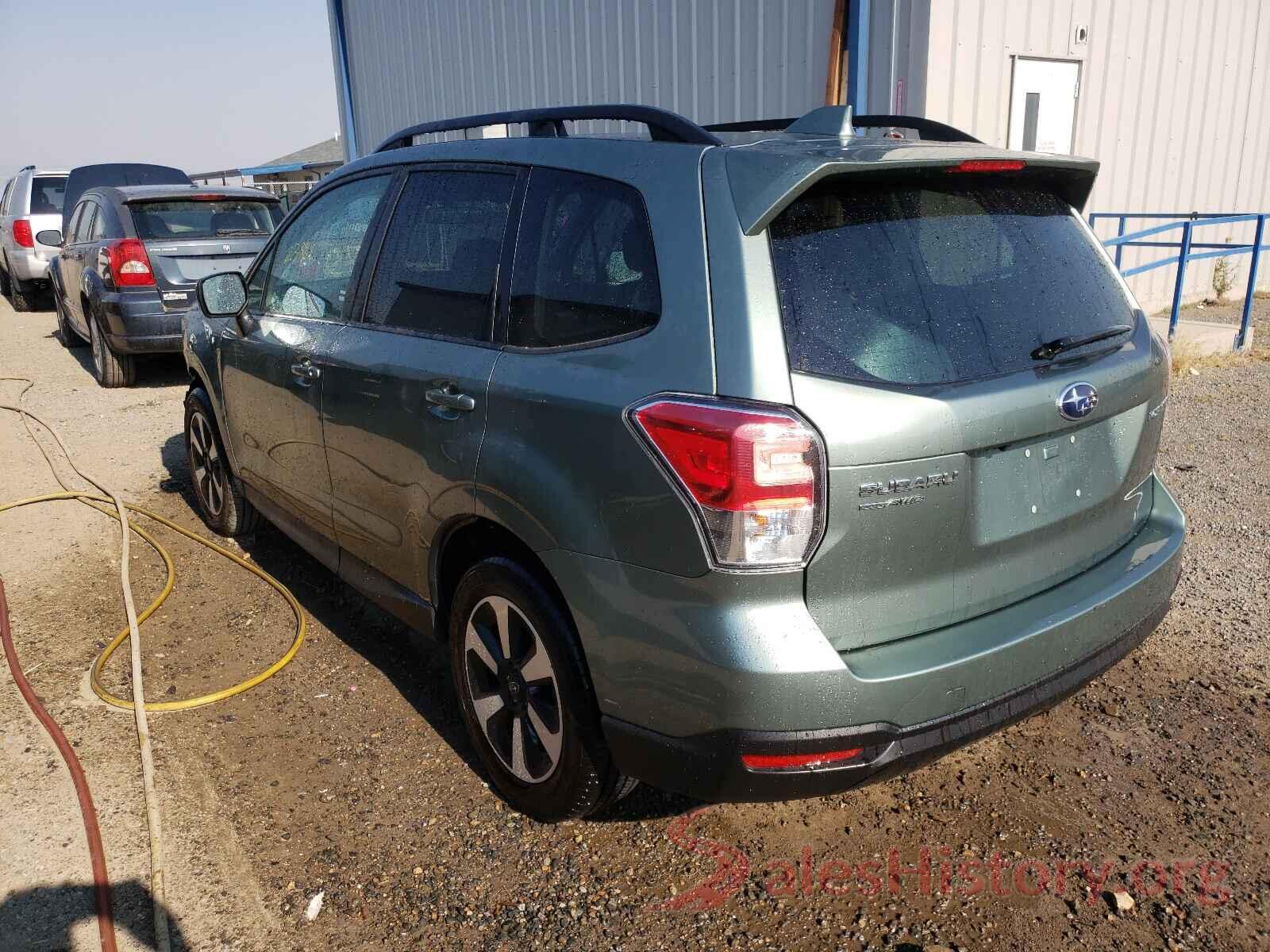 JF2SJAGC1JH581671 2018 SUBARU FORESTER