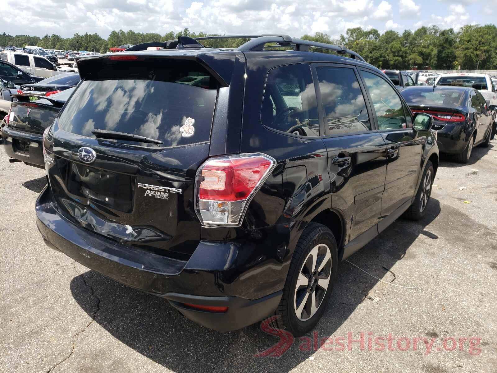 JF2SJAGC0JH506038 2018 SUBARU FORESTER