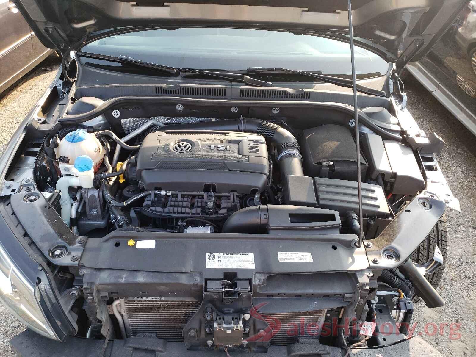 3VWL17AJ9GM226018 2016 VOLKSWAGEN JETTA