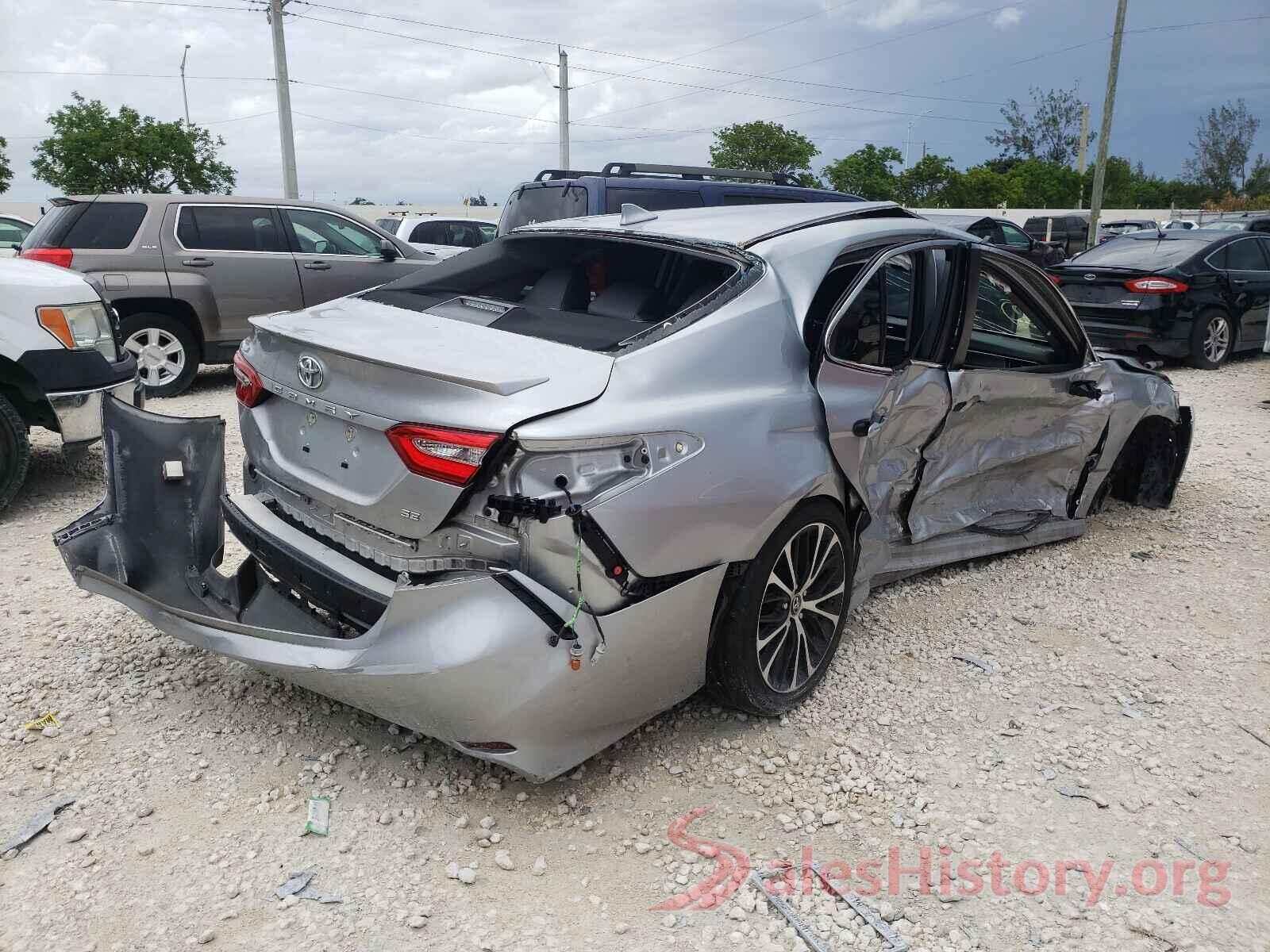 4T1B11HK7KU200687 2019 TOYOTA CAMRY