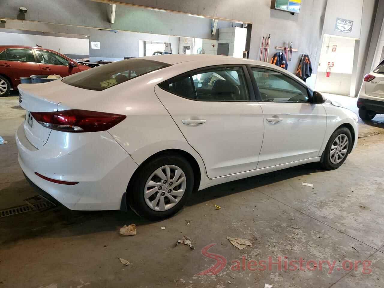 5NPD74LF4JH227216 2018 HYUNDAI ELANTRA