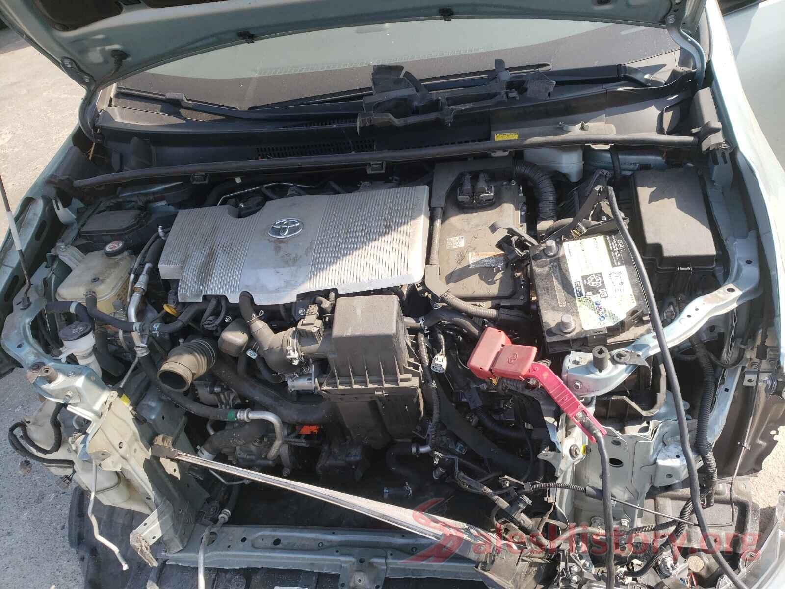 JTDKBRFUXJ3602647 2018 TOYOTA PRIUS