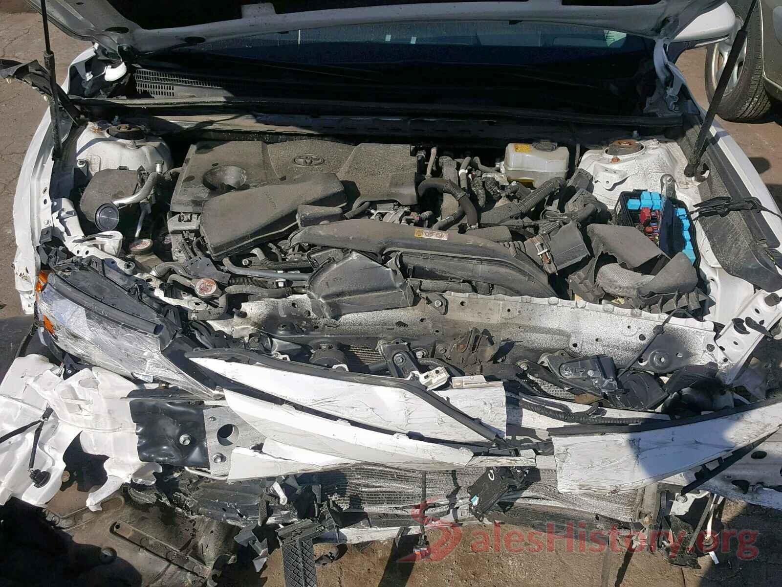 4T1B21HK5JU002461 2018 TOYOTA CAMRY