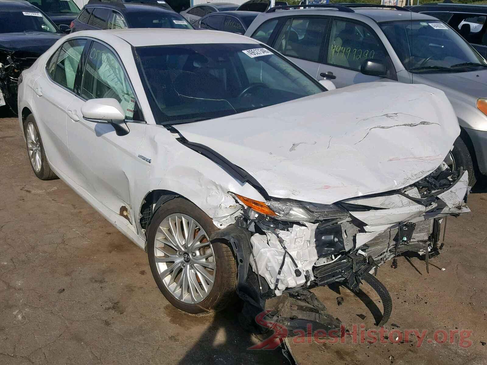 4T1B21HK5JU002461 2018 TOYOTA CAMRY