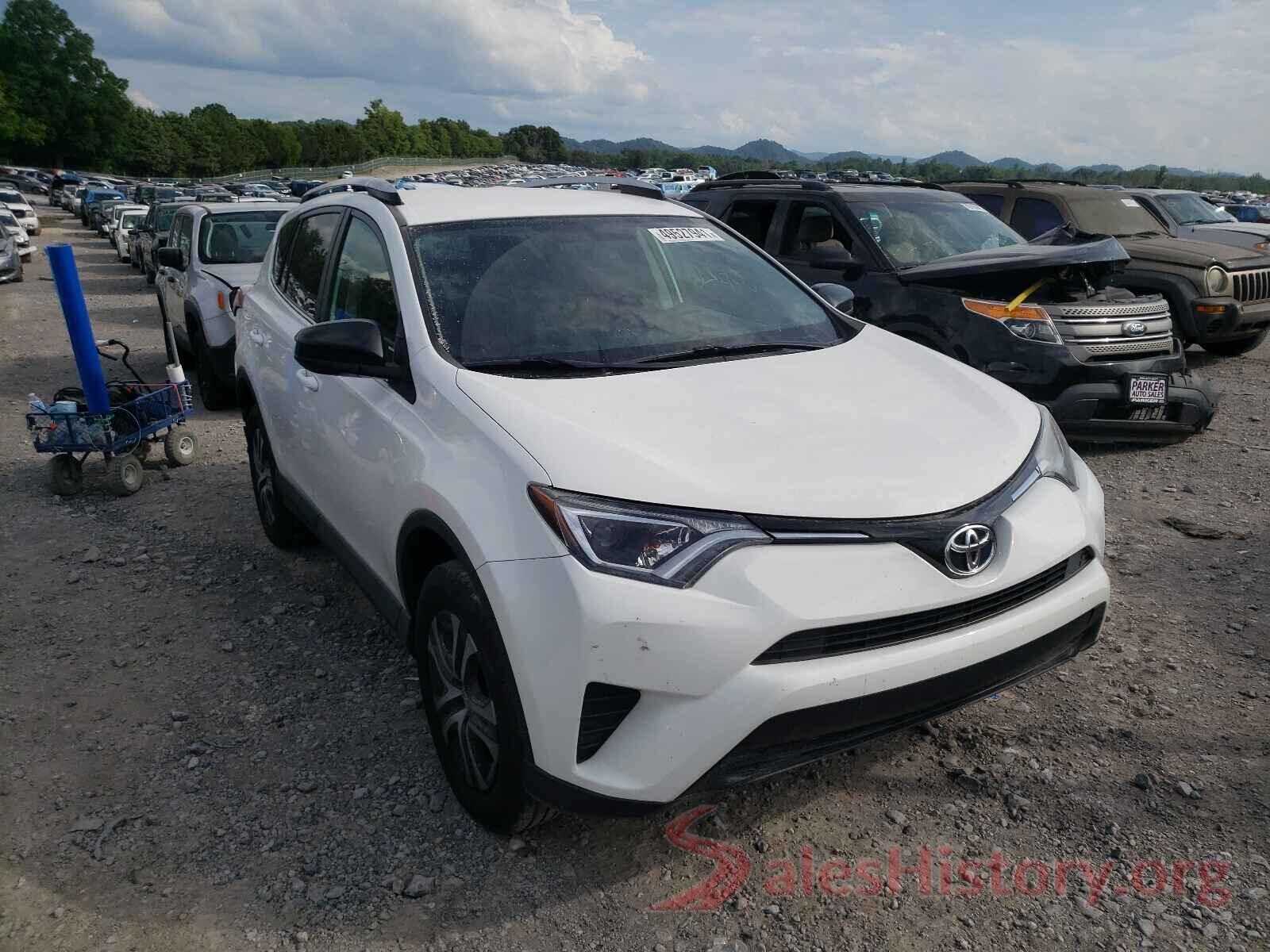 2T3BFREV0GW519751 2016 TOYOTA RAV4