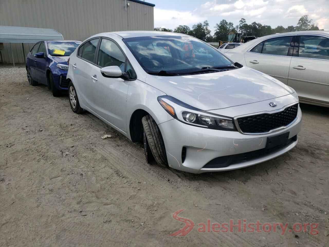 3KPFL4A72JE180742 2018 KIA FORTE