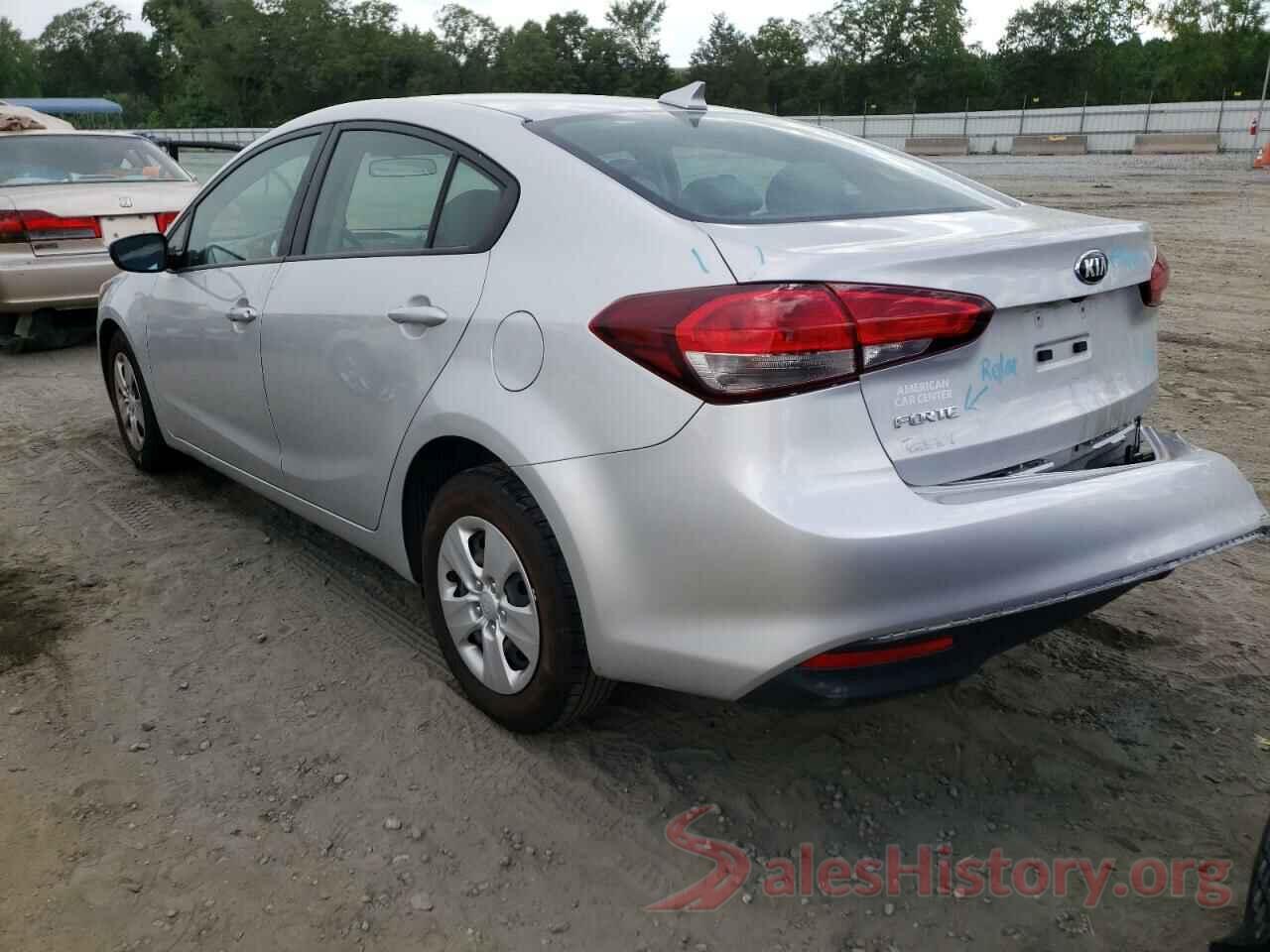 3KPFL4A72JE180742 2018 KIA FORTE