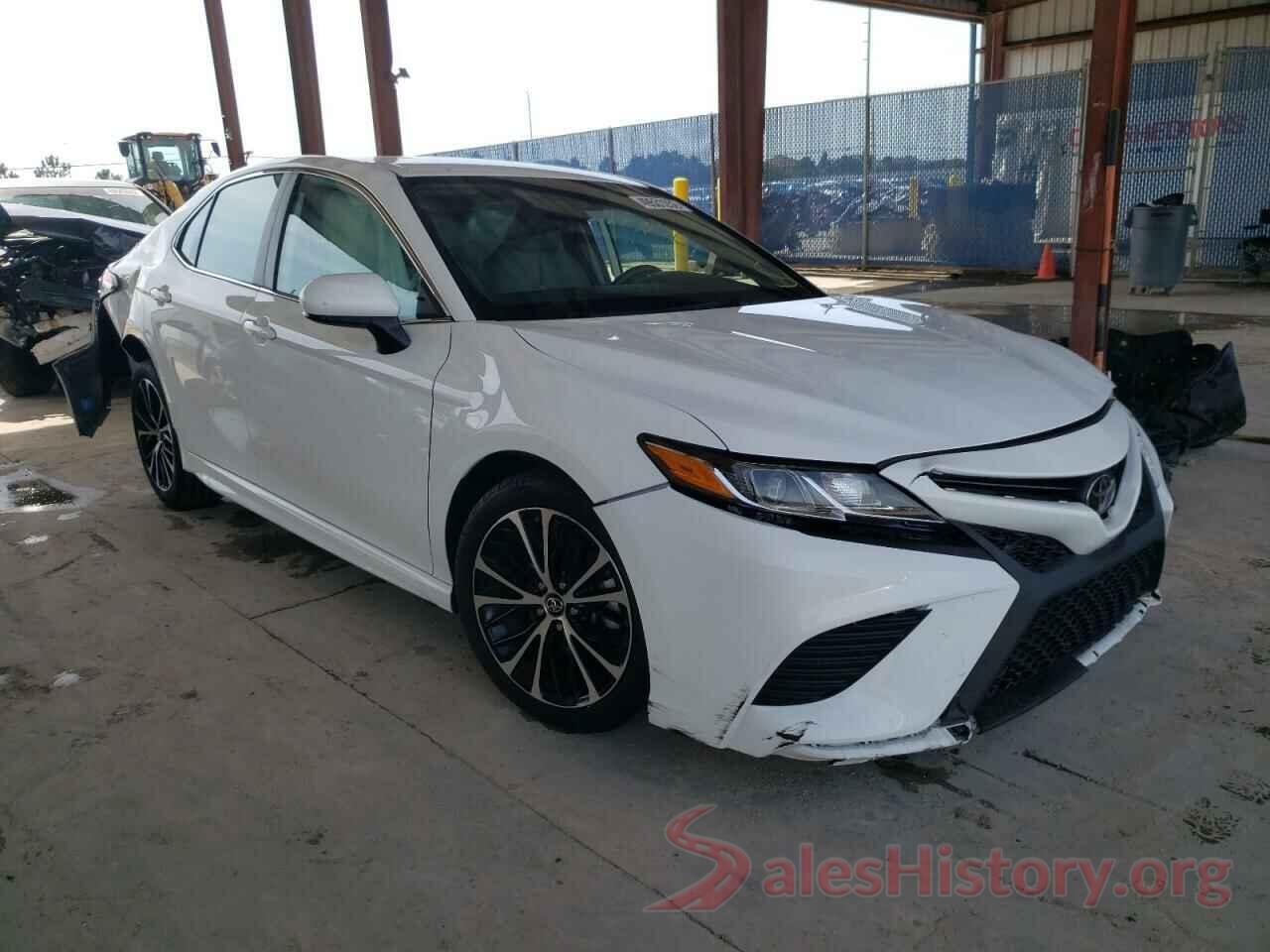 4T1B11HK3KU161645 2019 TOYOTA CAMRY