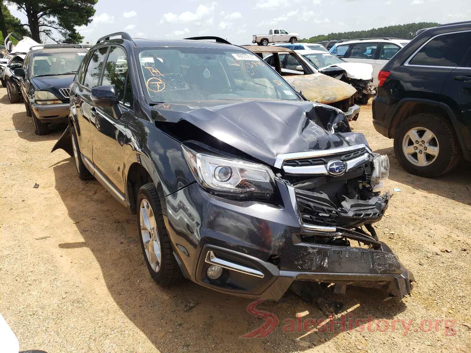 JF2SJAWC2HH583943 2017 SUBARU FORESTER