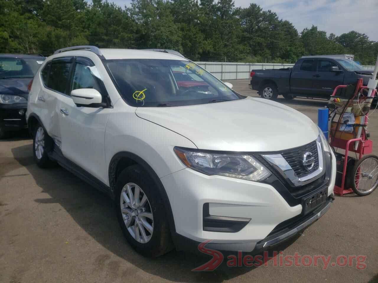 KNMAT2MV0HP563081 2017 NISSAN ROGUE