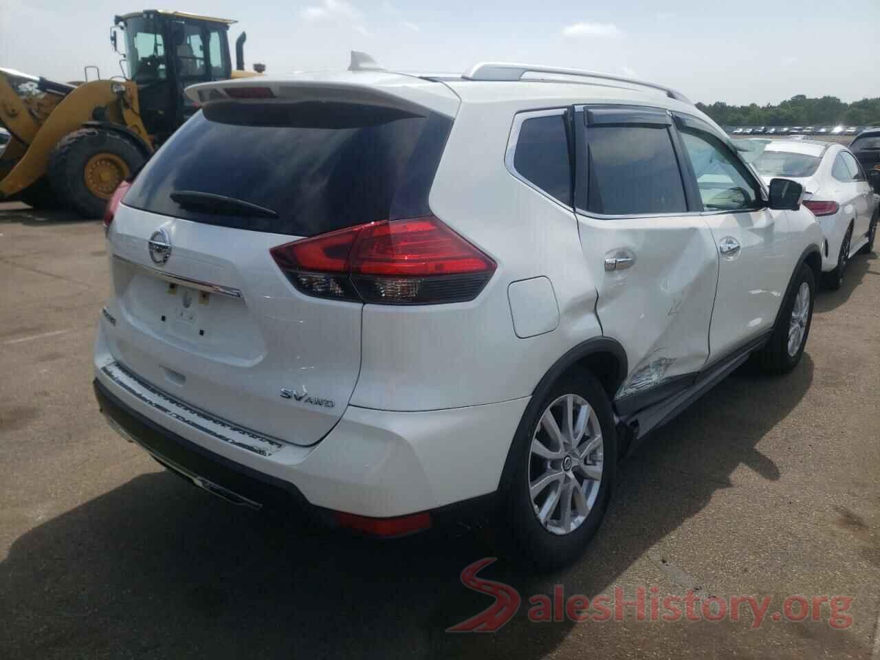 KNMAT2MV0HP563081 2017 NISSAN ROGUE