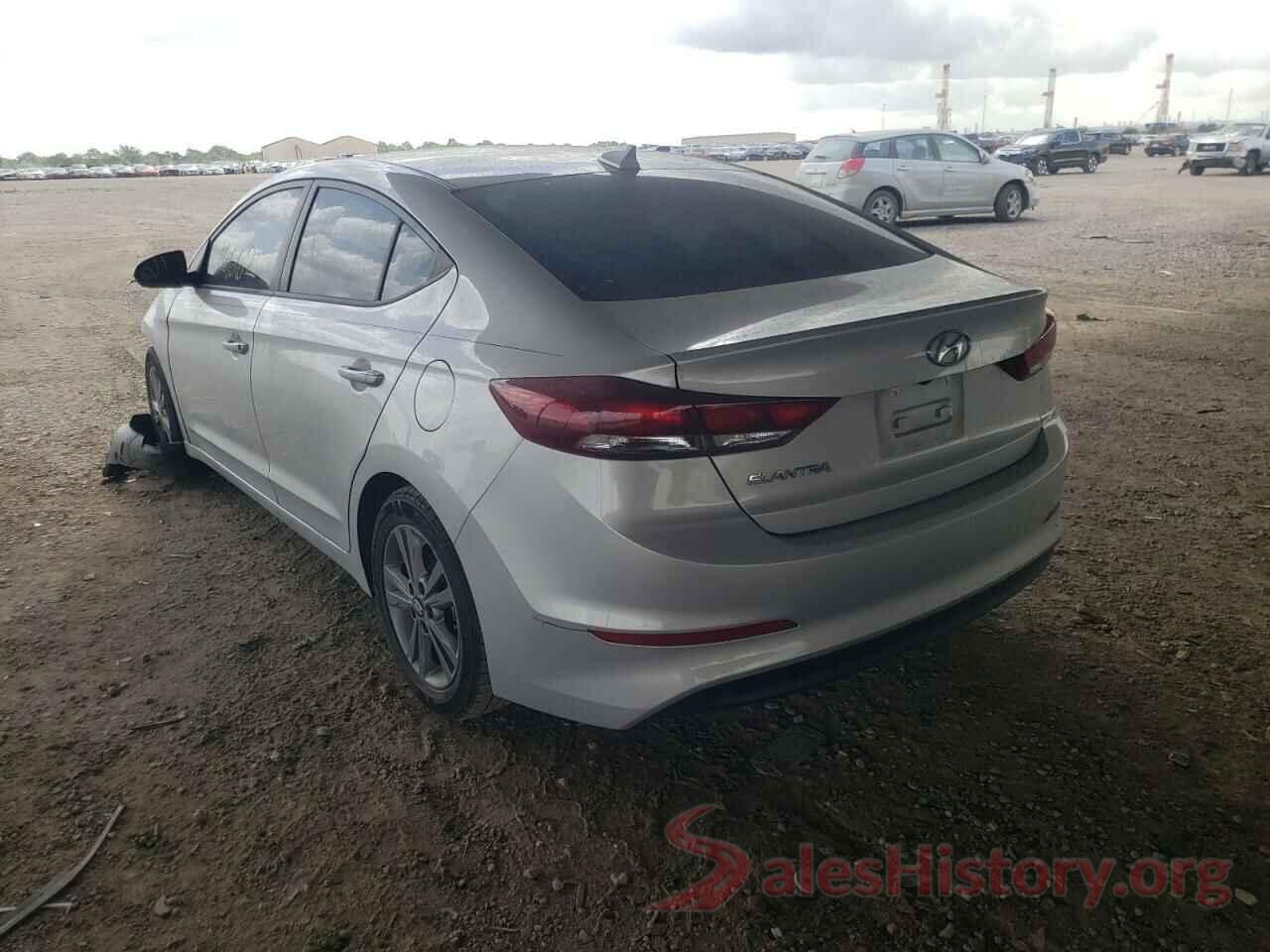 5NPD84LFXJH321761 2018 HYUNDAI ELANTRA