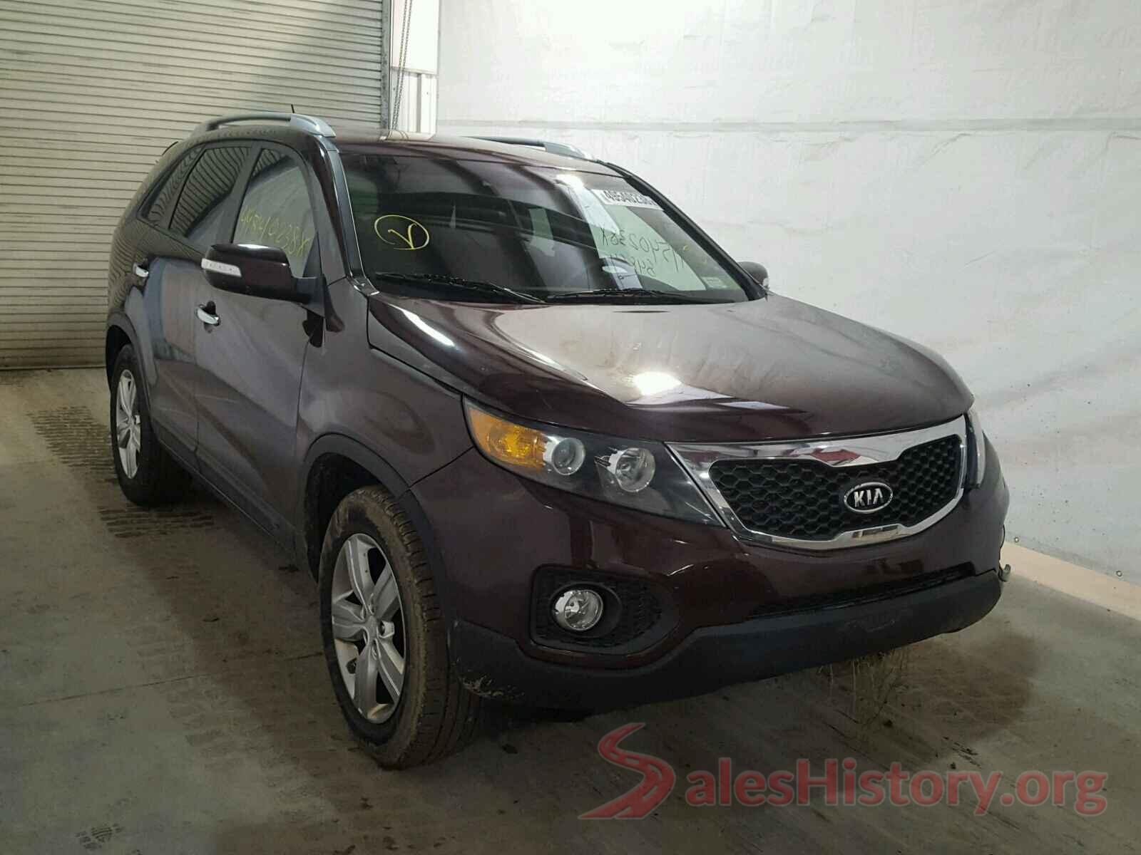 5XYKU3A28DG365038 2013 KIA SORENTO EX